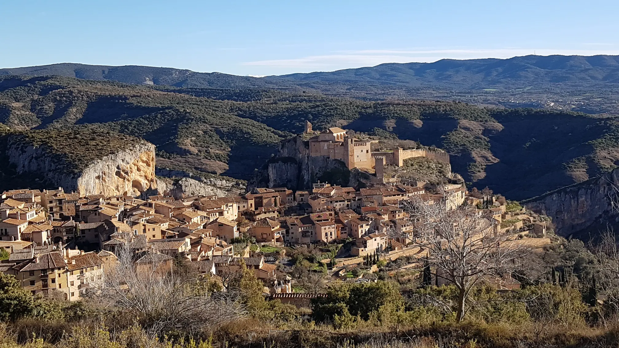 ALQUEZAR alba